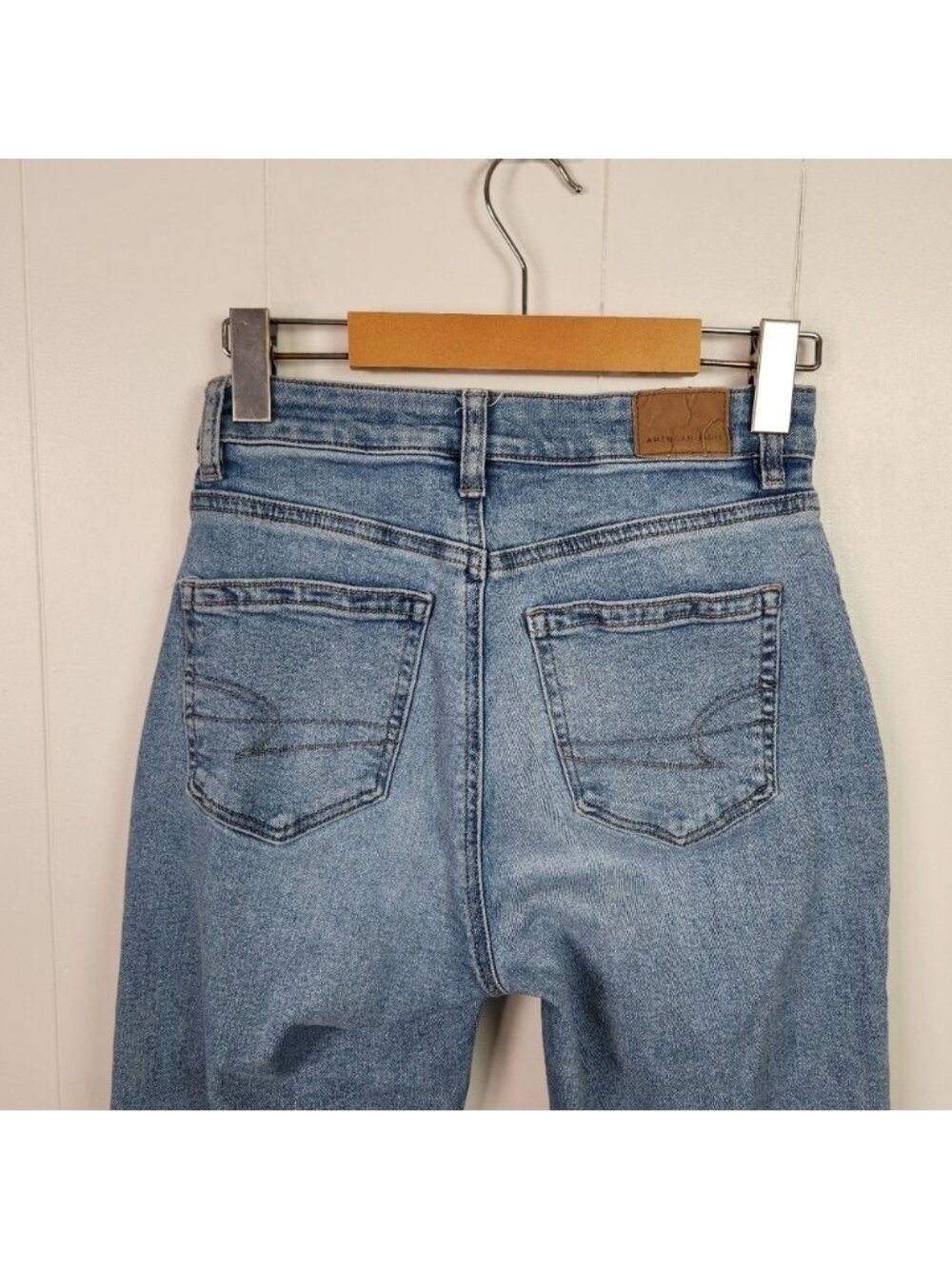 American Eagle AEO Mom Jeans Stretch High Waisted Rise Tapered Size 00 Long Tall - Picture 5 of 10